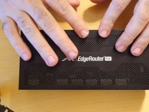 Router Poe